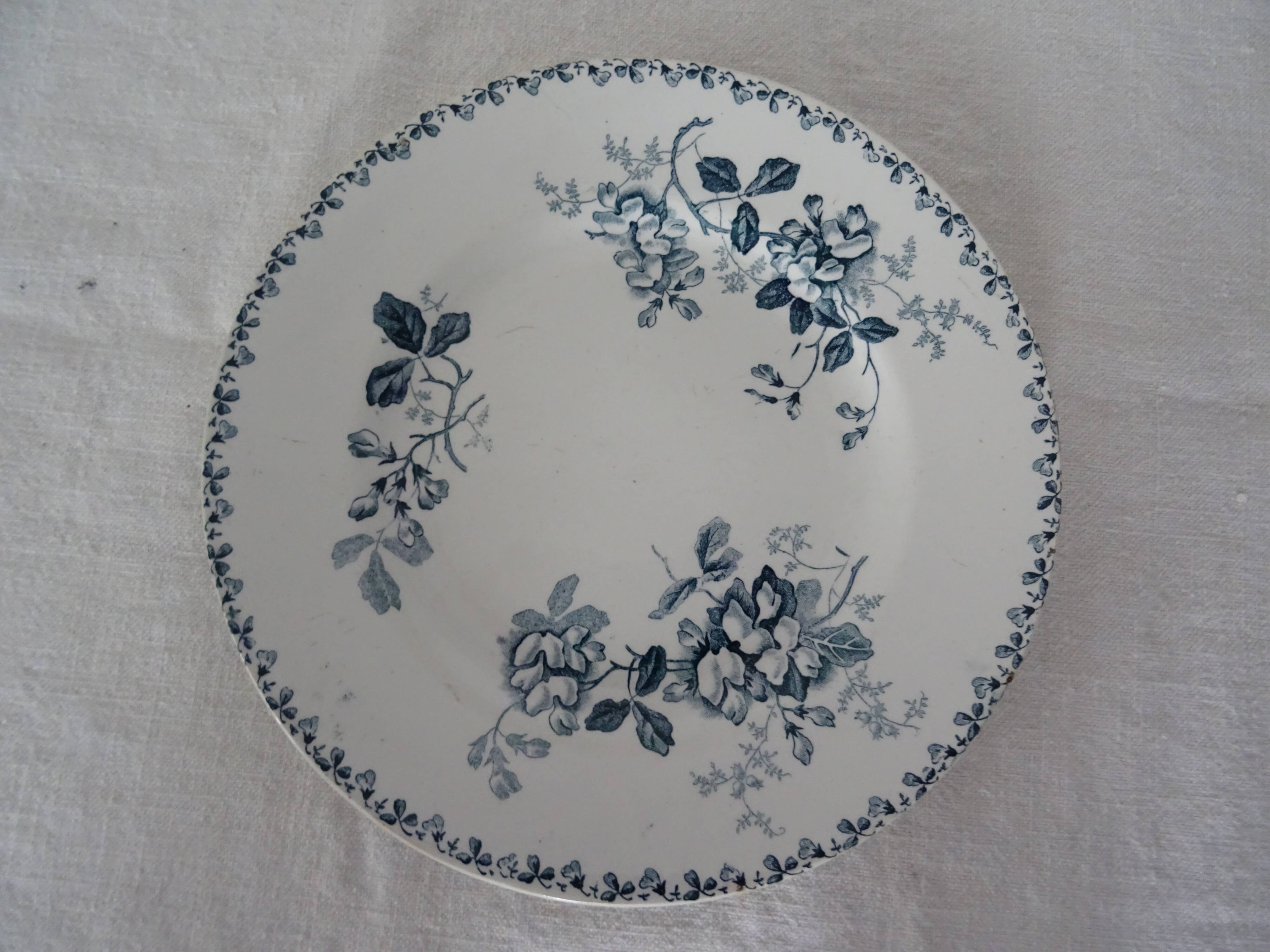 PLATE Saint Amand hamage faience old flowers ACACIA 299112