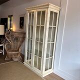 Vitrine en faux bambou Jonathan Adler