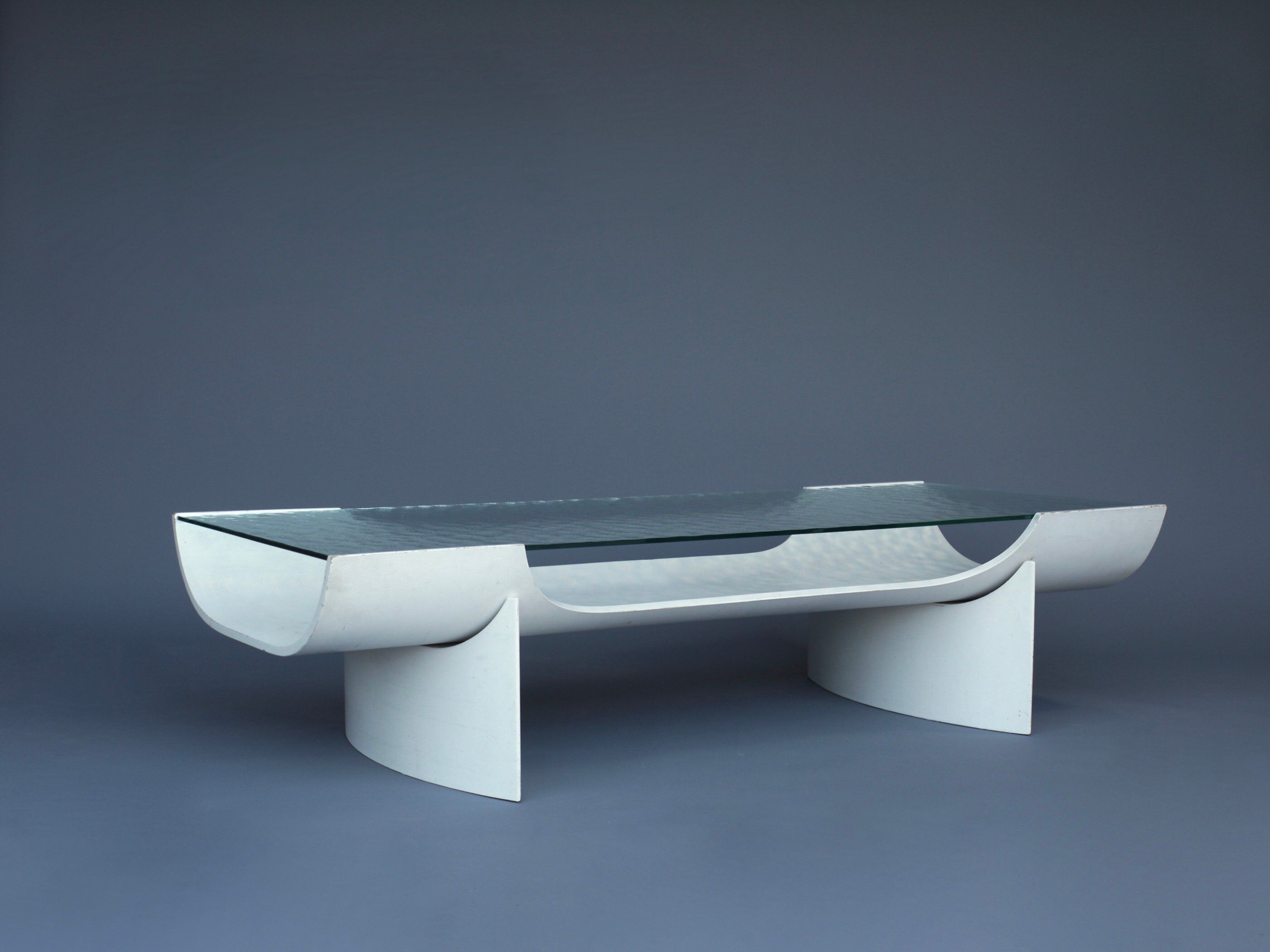 Table basse en contreplaqué et verre années 1960
