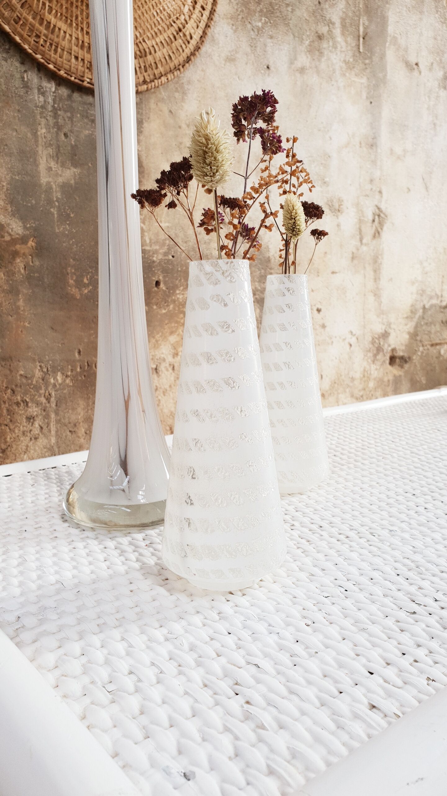 Commode vintage en rotin blanc