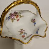 Porcelain basket
