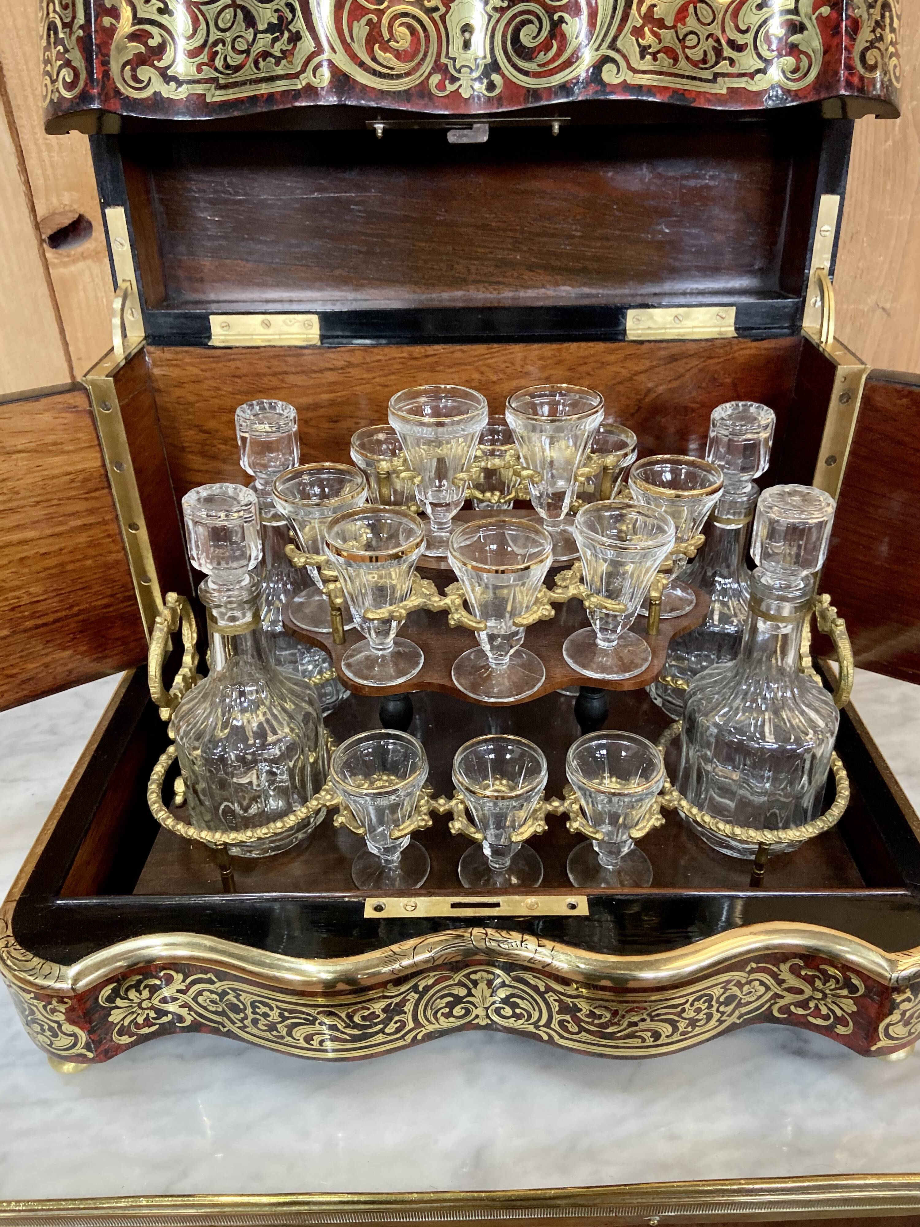 Cave to liqueur Napoleon III era