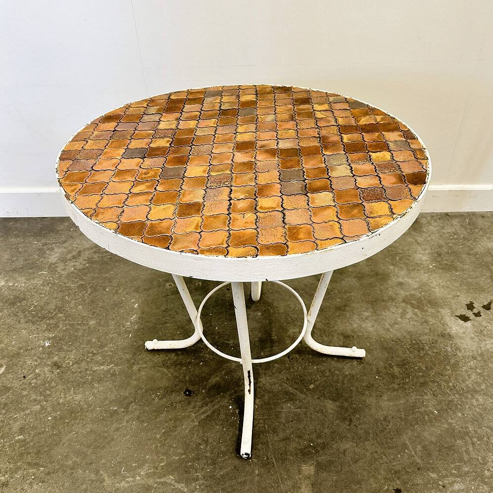 Vintage round French garden table with French "Tomettes" tiled top, 1960s