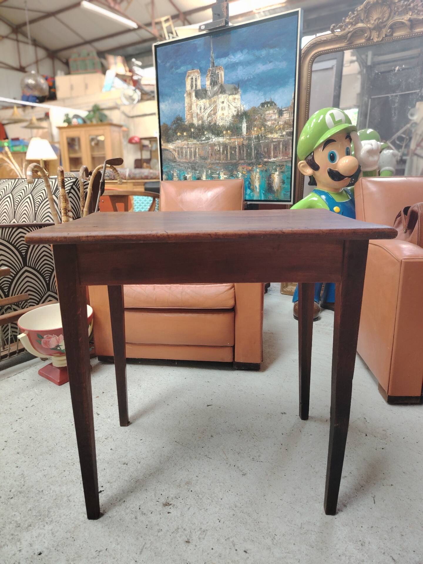 Small patinated solid wood side table with tapered legs - 1900