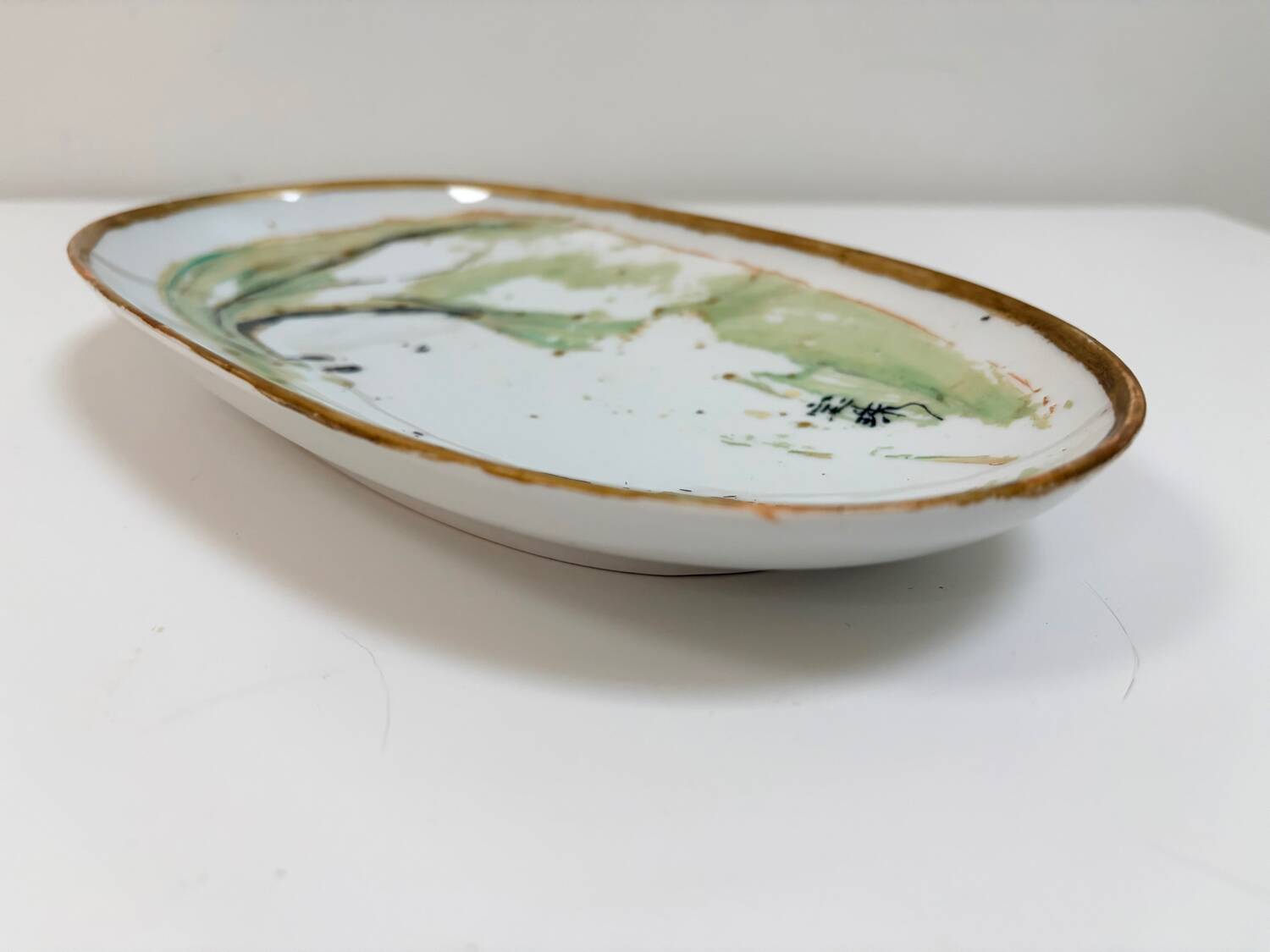 Small oval dish / China porcelain catchall