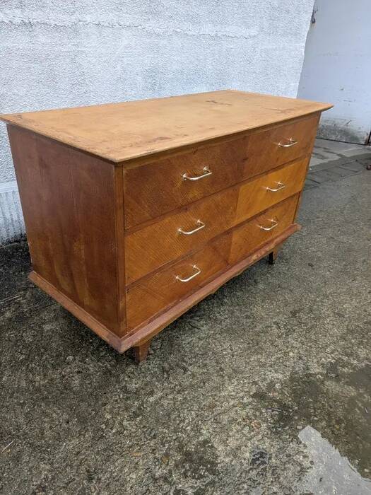 Vintage chest of drawers