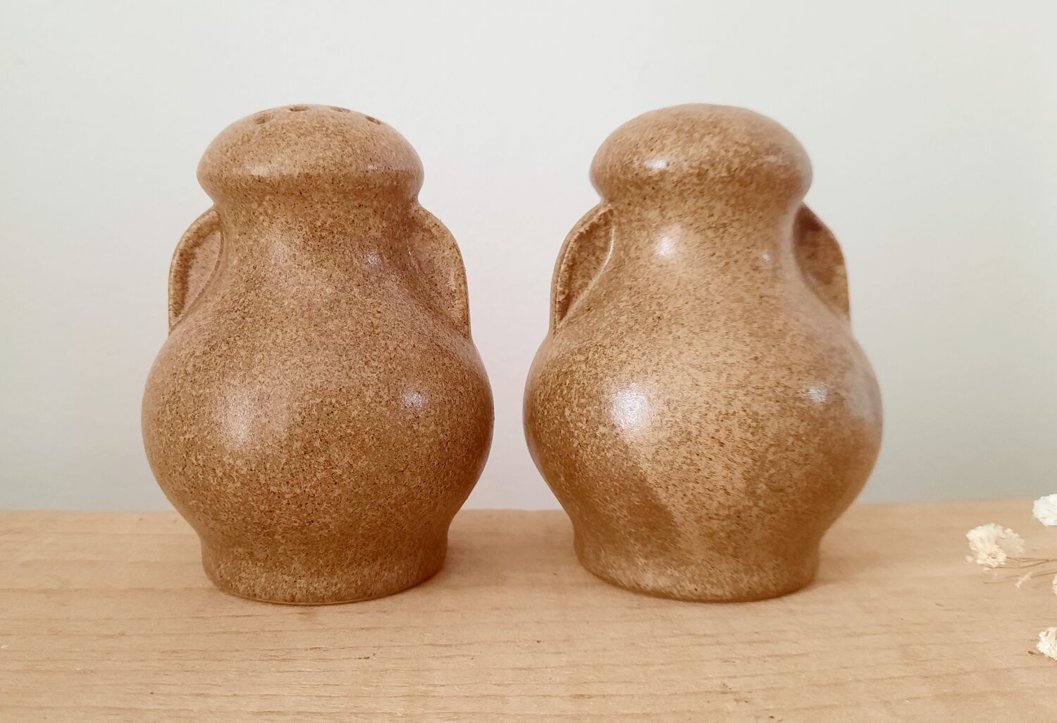 Stoneware pepper shaker