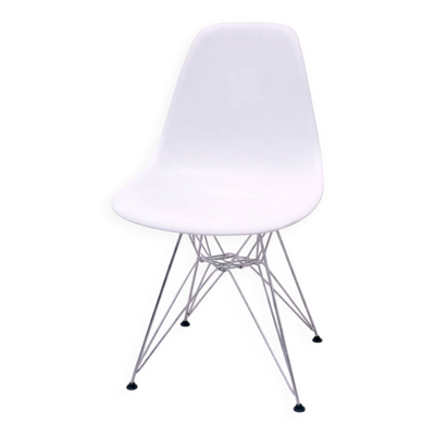 Chaise DSR style Eames Vitra blanche avec piètement Eiffel chromé