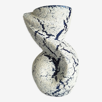 Vintage snowsandstone vase