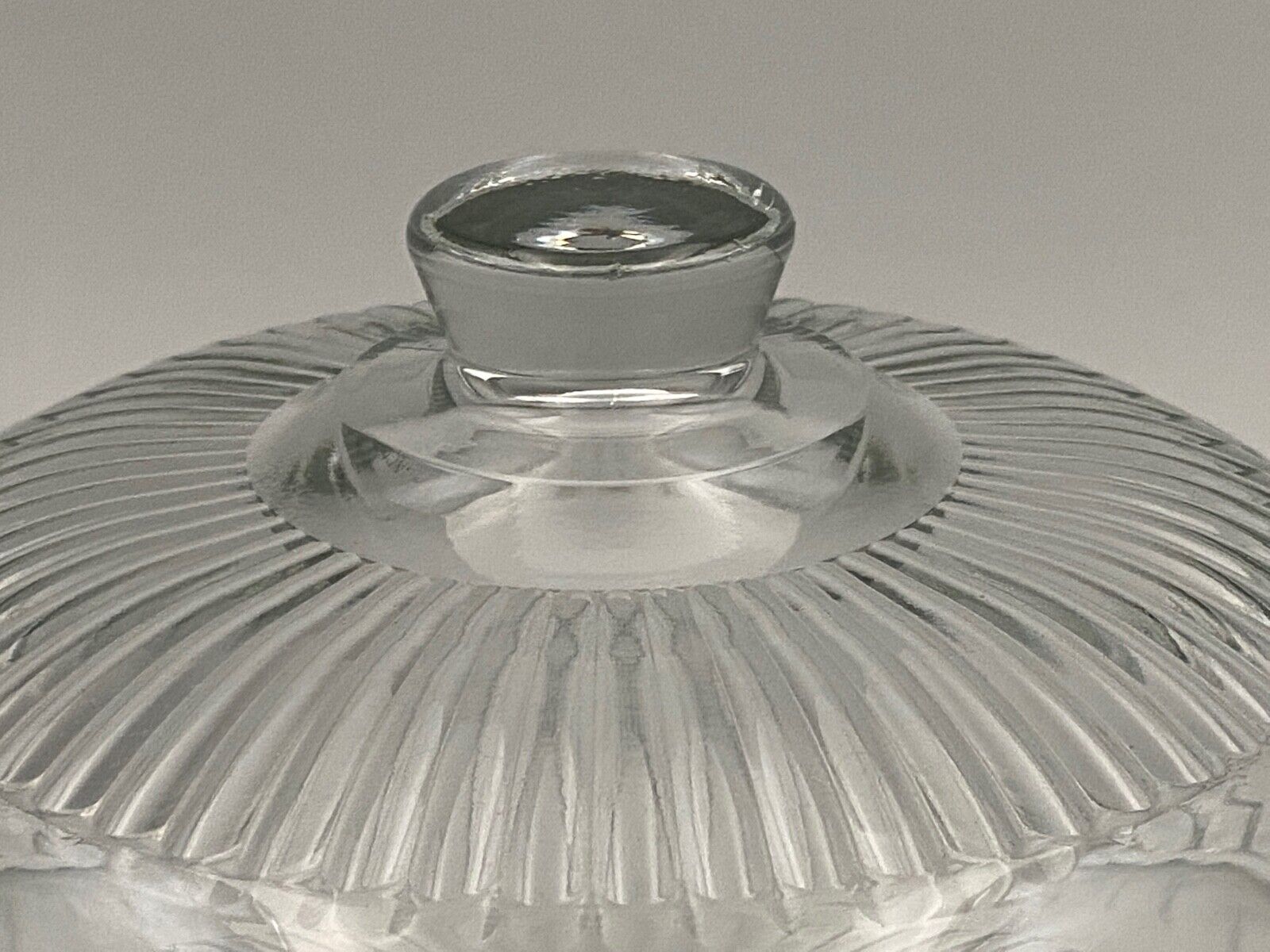 Bell with cakes or cheeses in molded press xxe with dish