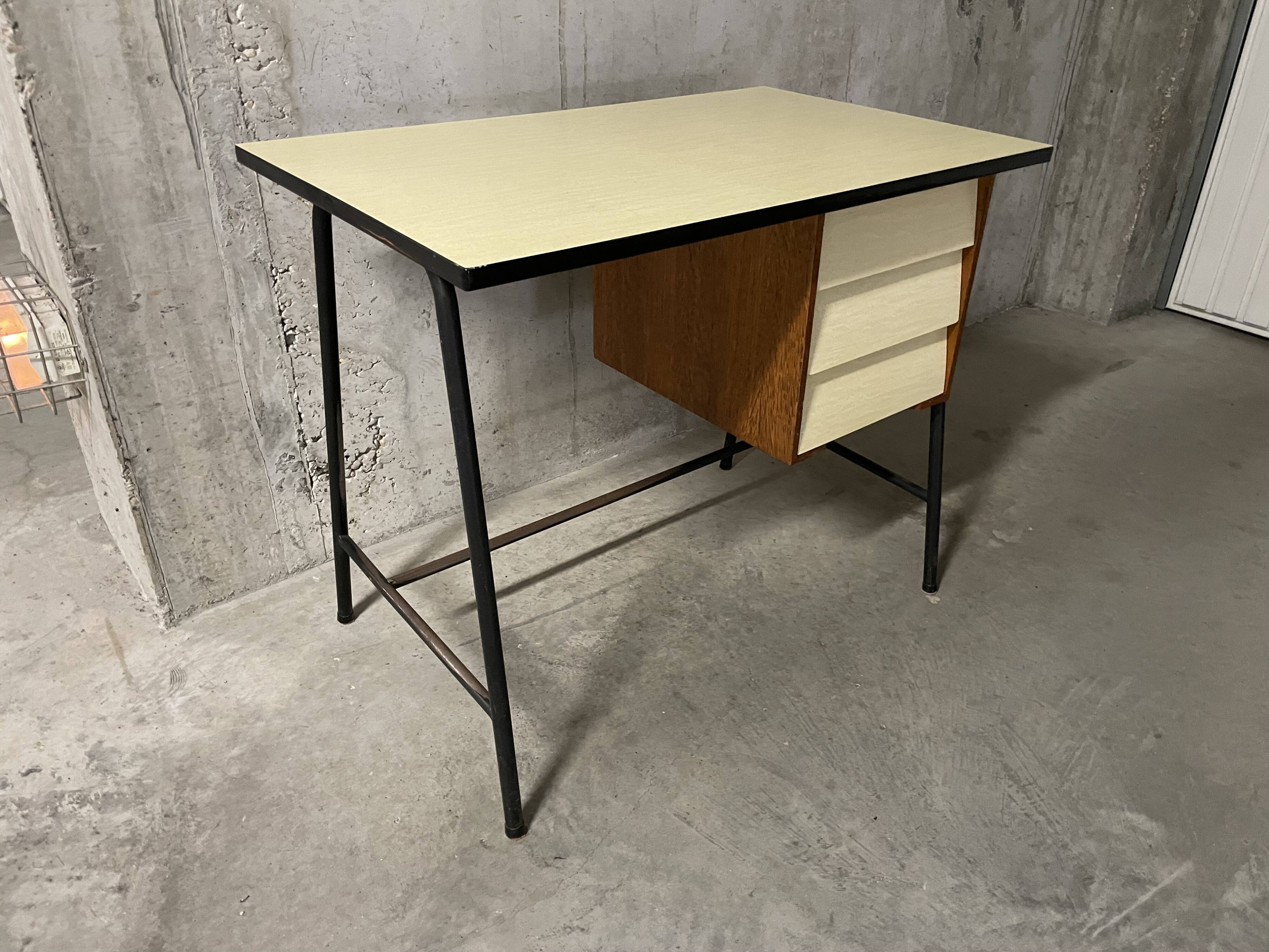 Pierre Guariche Office