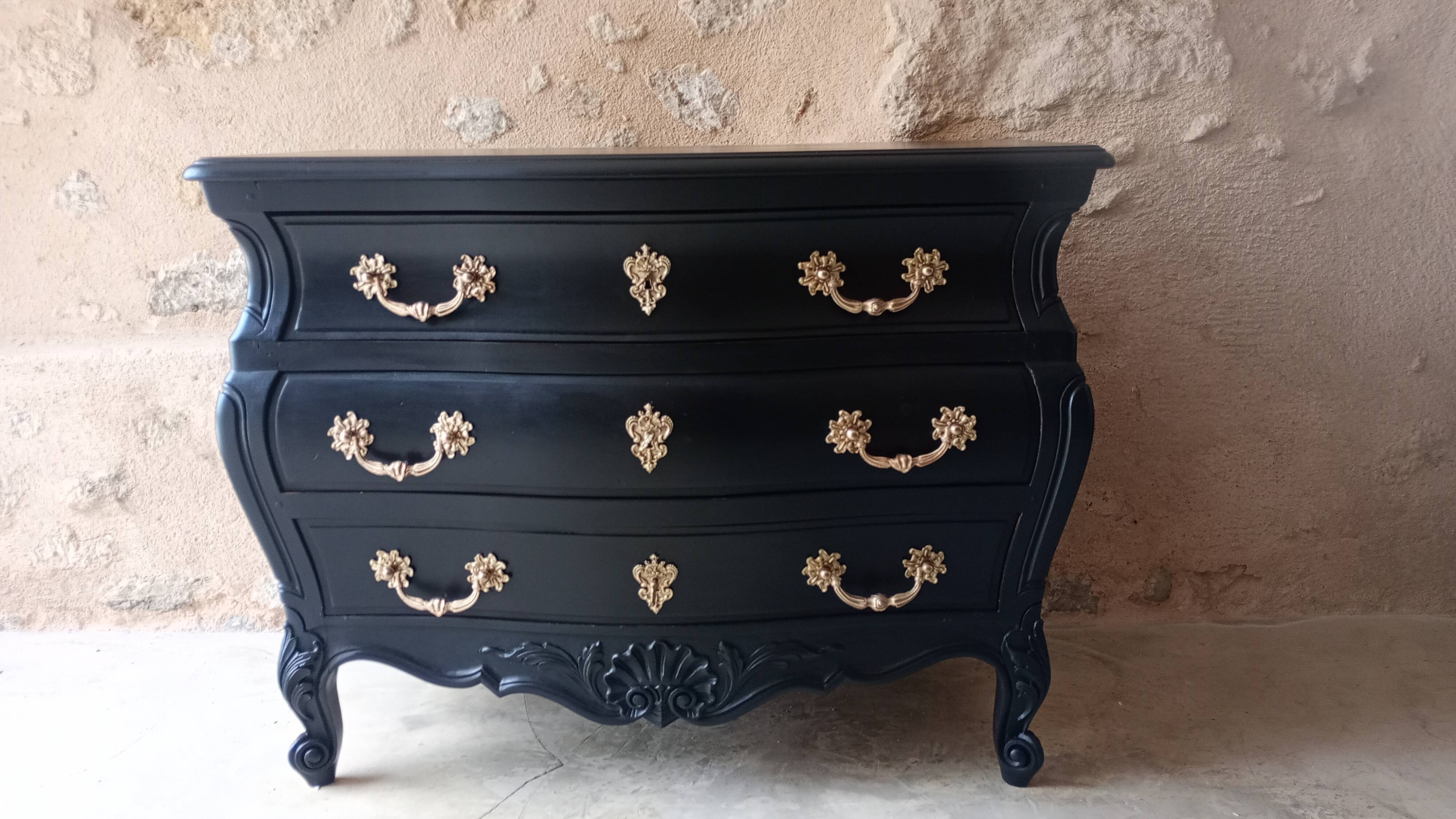 Louis XV style commode