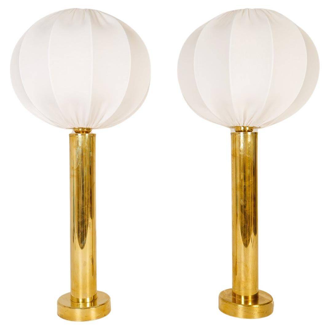 Pair of mid-century brass table lamps by Kosta Elarmatur, Sweden, 1960s.