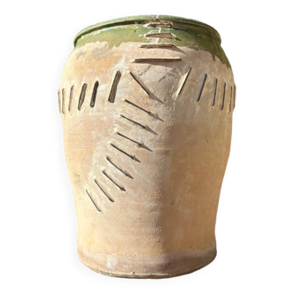 Terracotta pottery jar
