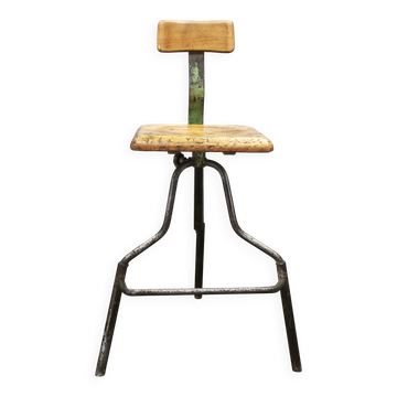 Chaise d'atelier pivotante réglable en hauteur industrielle tchécoslovaque des années 1940