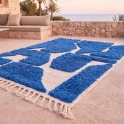 Authentic traditional white and blue Berber rug 2/3 m
