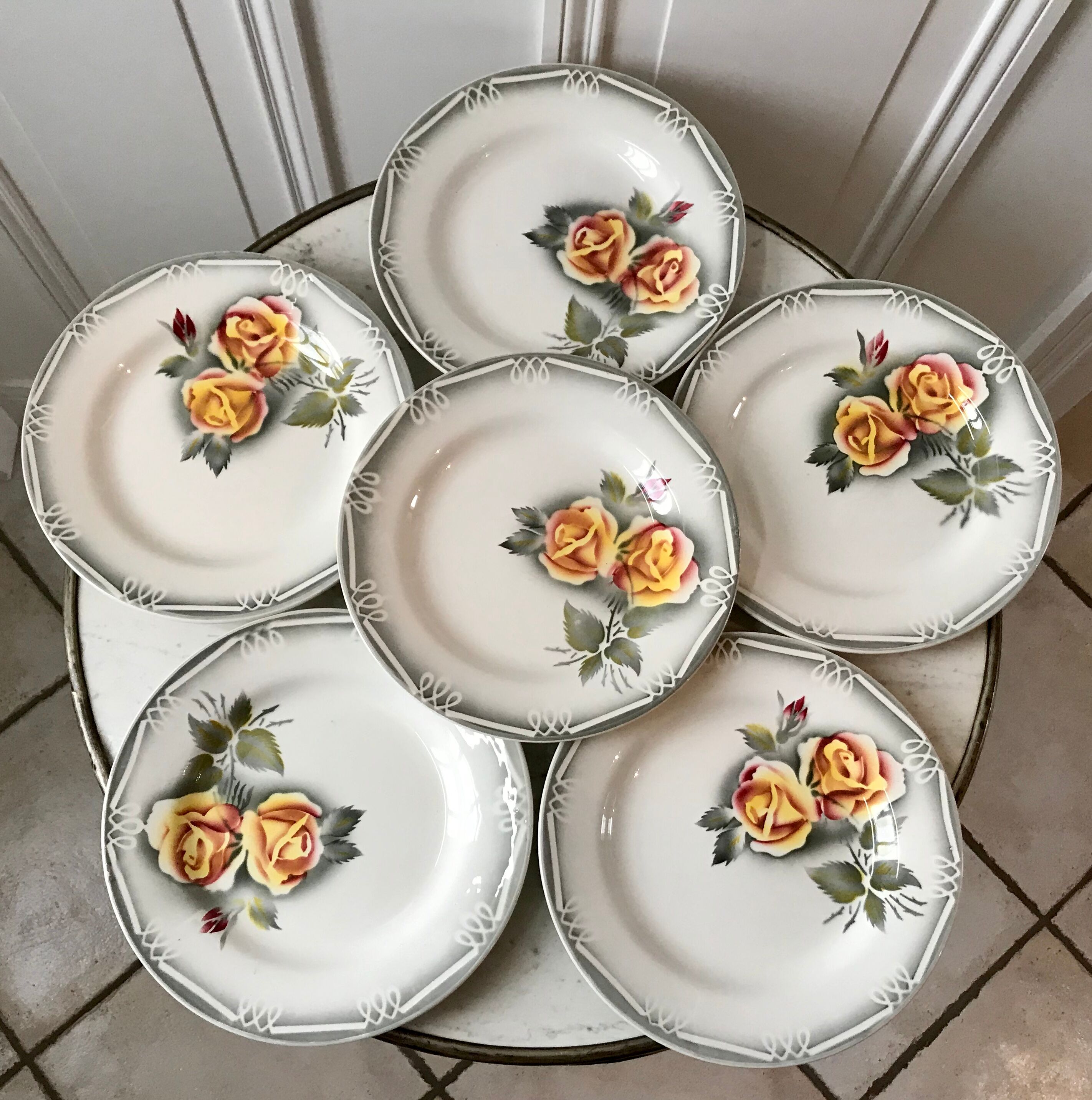 Set of 6 flat plates Digoin Sarreguemines model DIlou years 30-40