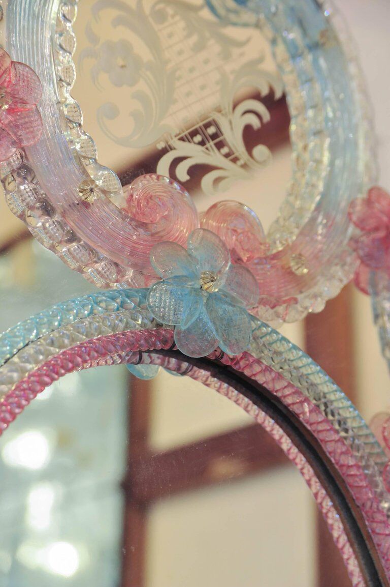 Venetian Italian mirror Barovier Murano from the 1940s.