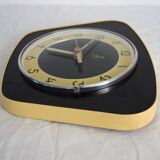 Jaz clock vintage yellow formica