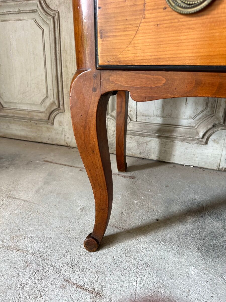 Commode sauteuse en merisier époque 1900