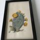 Série de petits cadres en bois avec des gravures anciennes signées de fleurs champetres