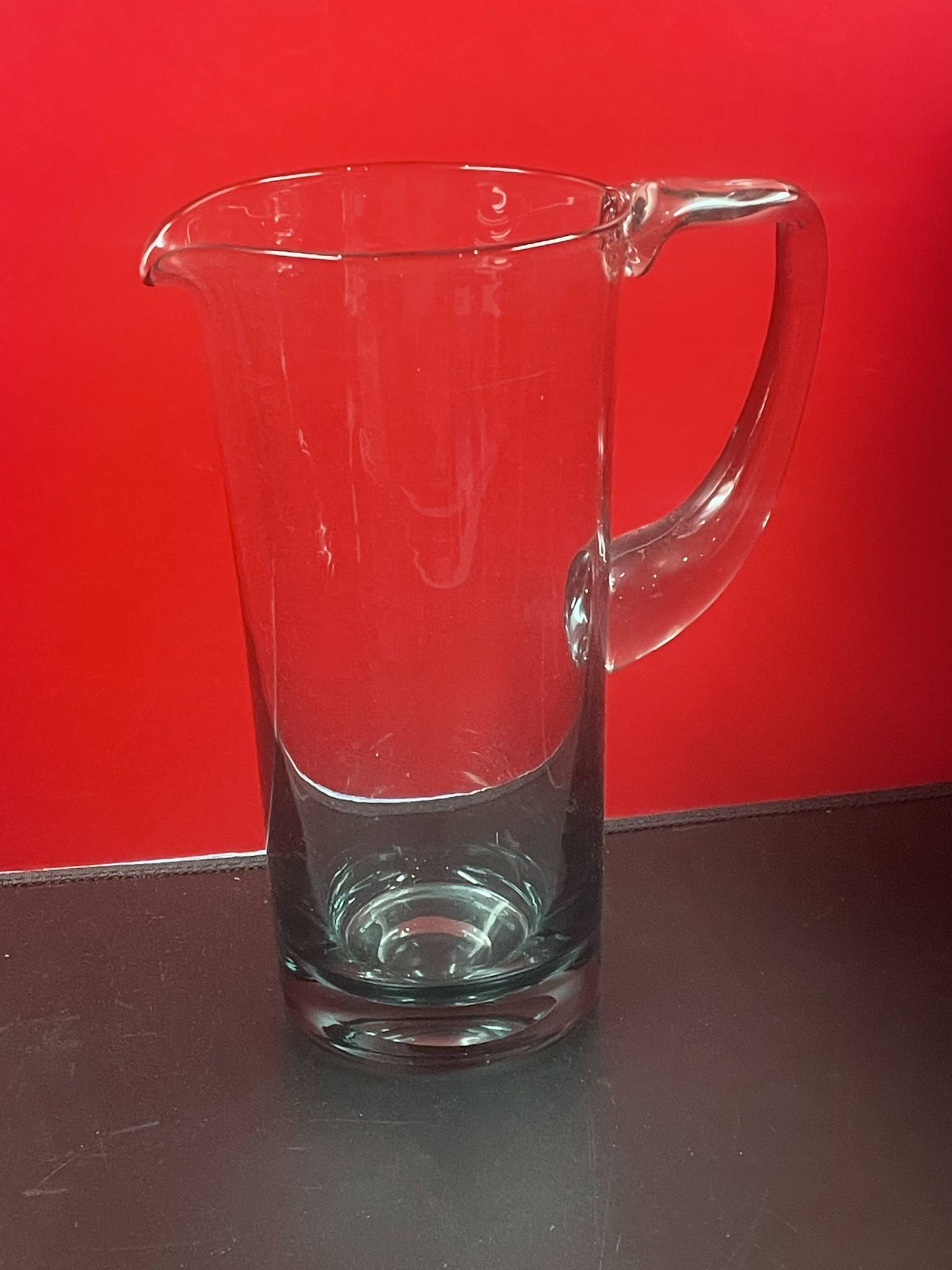 elegant water or orangeade pitcher in smoked glass from the 1970s - 25 cm