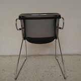 Charles Pollock design Penelope armchair