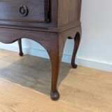 Music stand