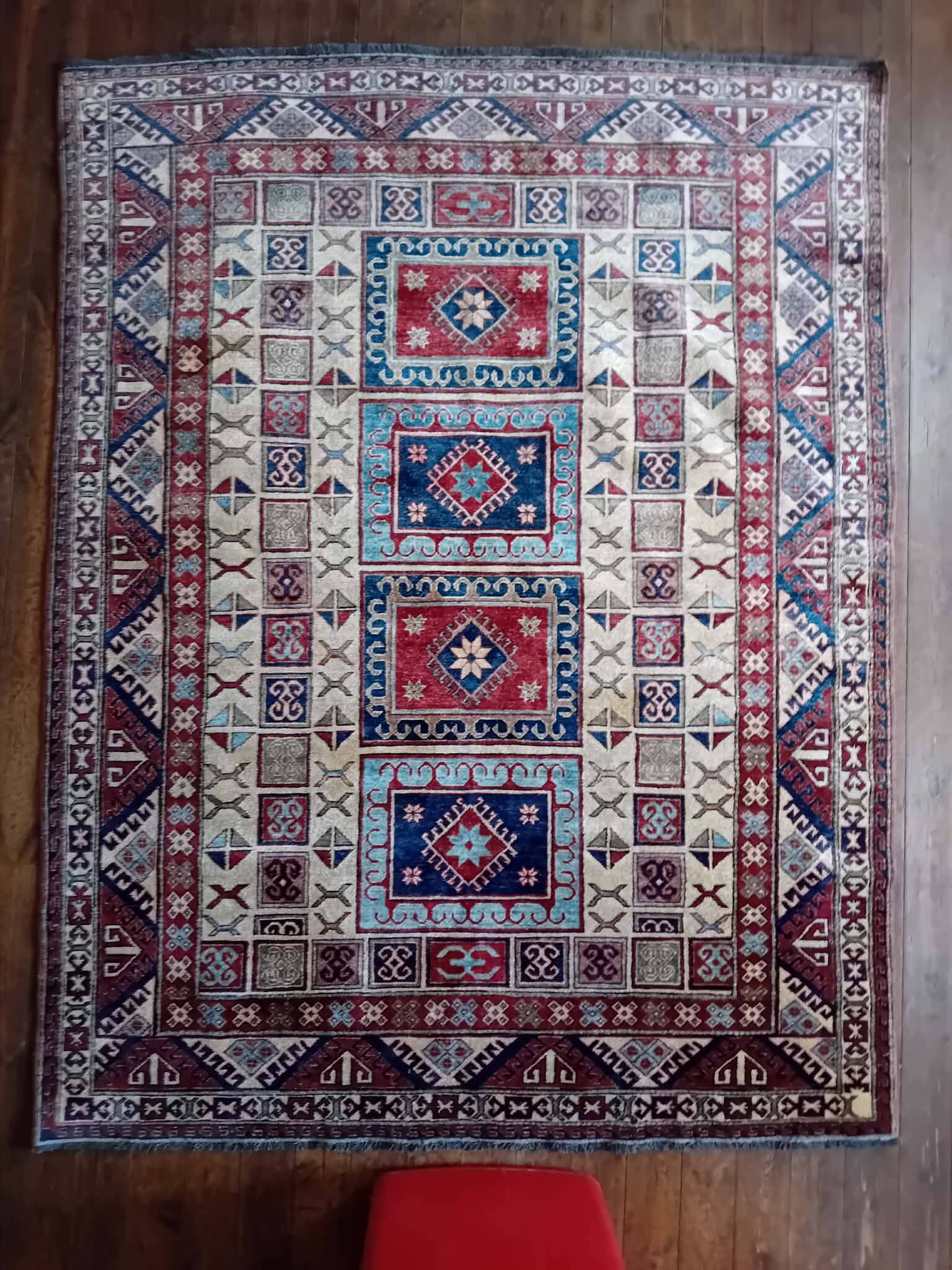 Handmade Pakistani Kazak rug 235x184cm