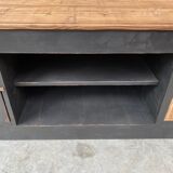 Patinated trading post