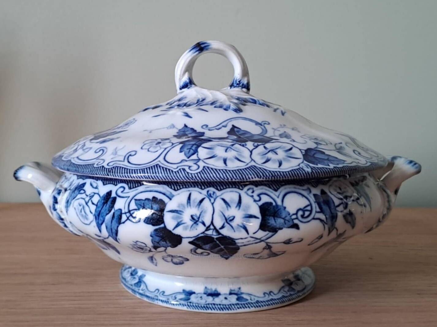 Creil Montereau iron clay vegetable dish