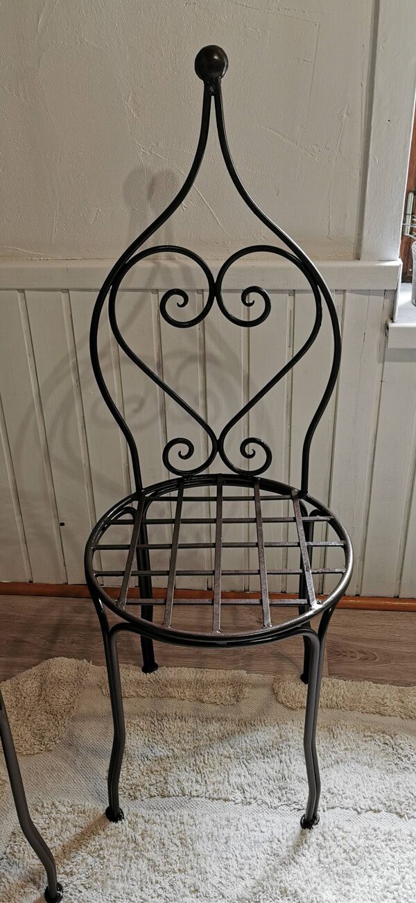 Chaises vintage en fer forgé