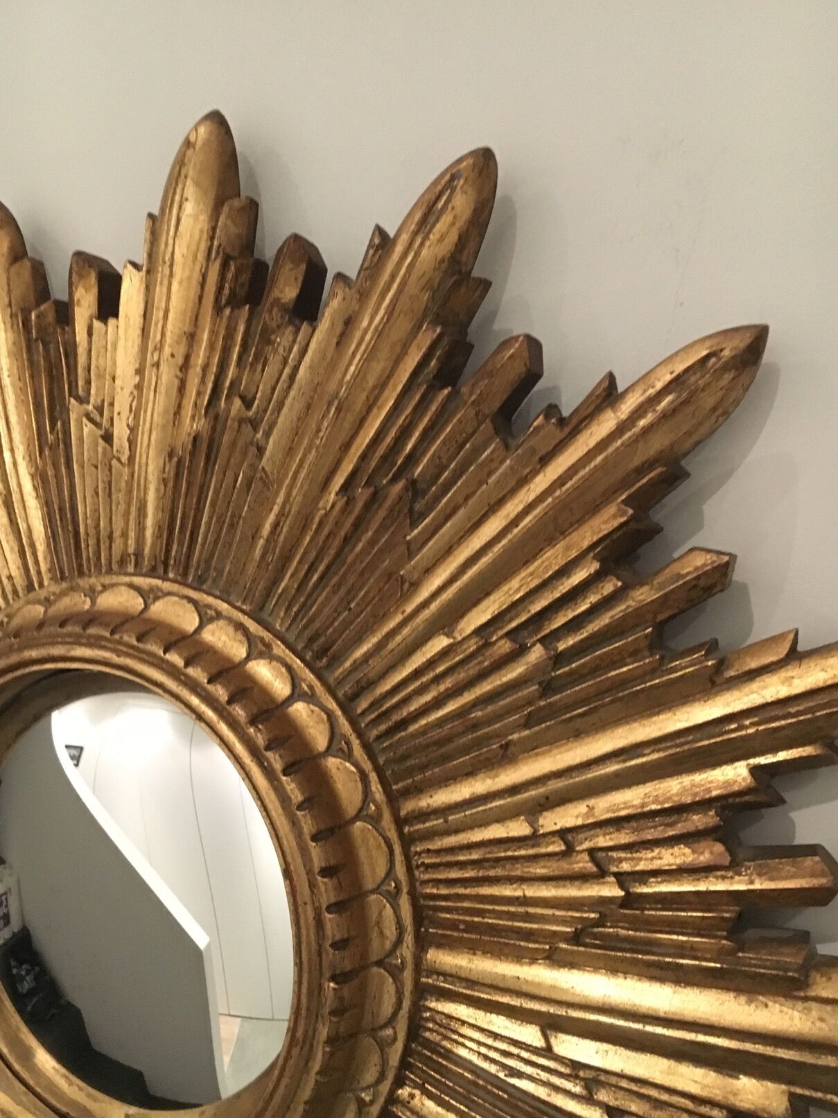 Mirror convex Sun resin.