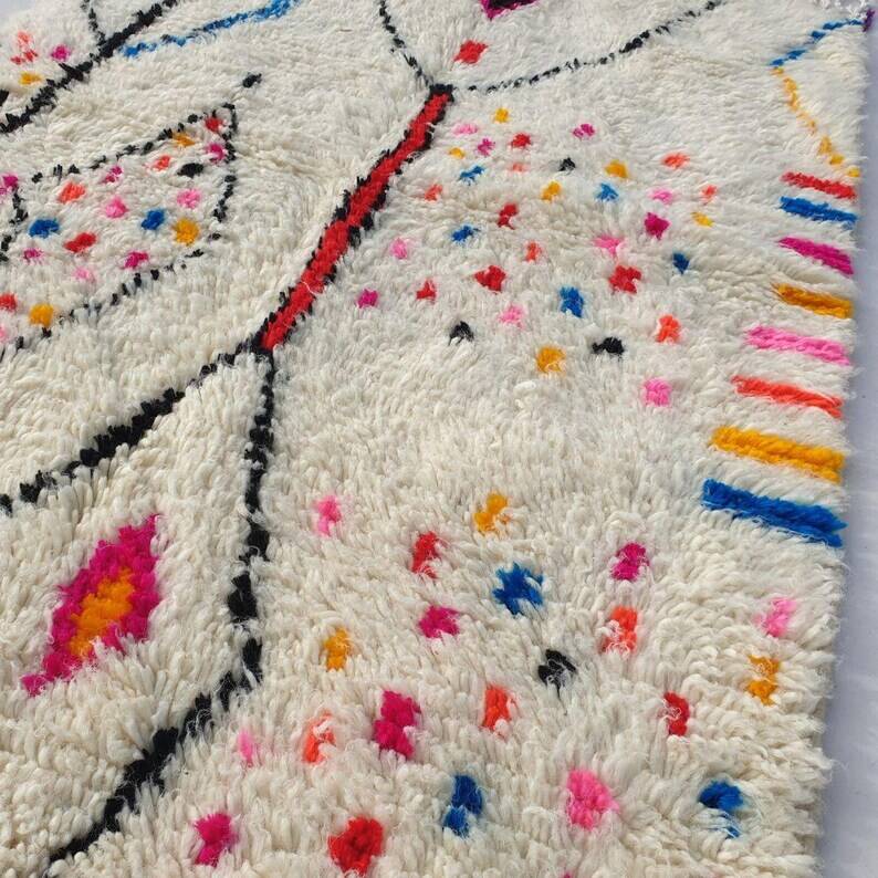 Berber rug in natural wool 250cm x 150cm