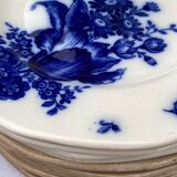 Blue dessert plates with Villeroy flower patterns and boch model Haarlem XIXth