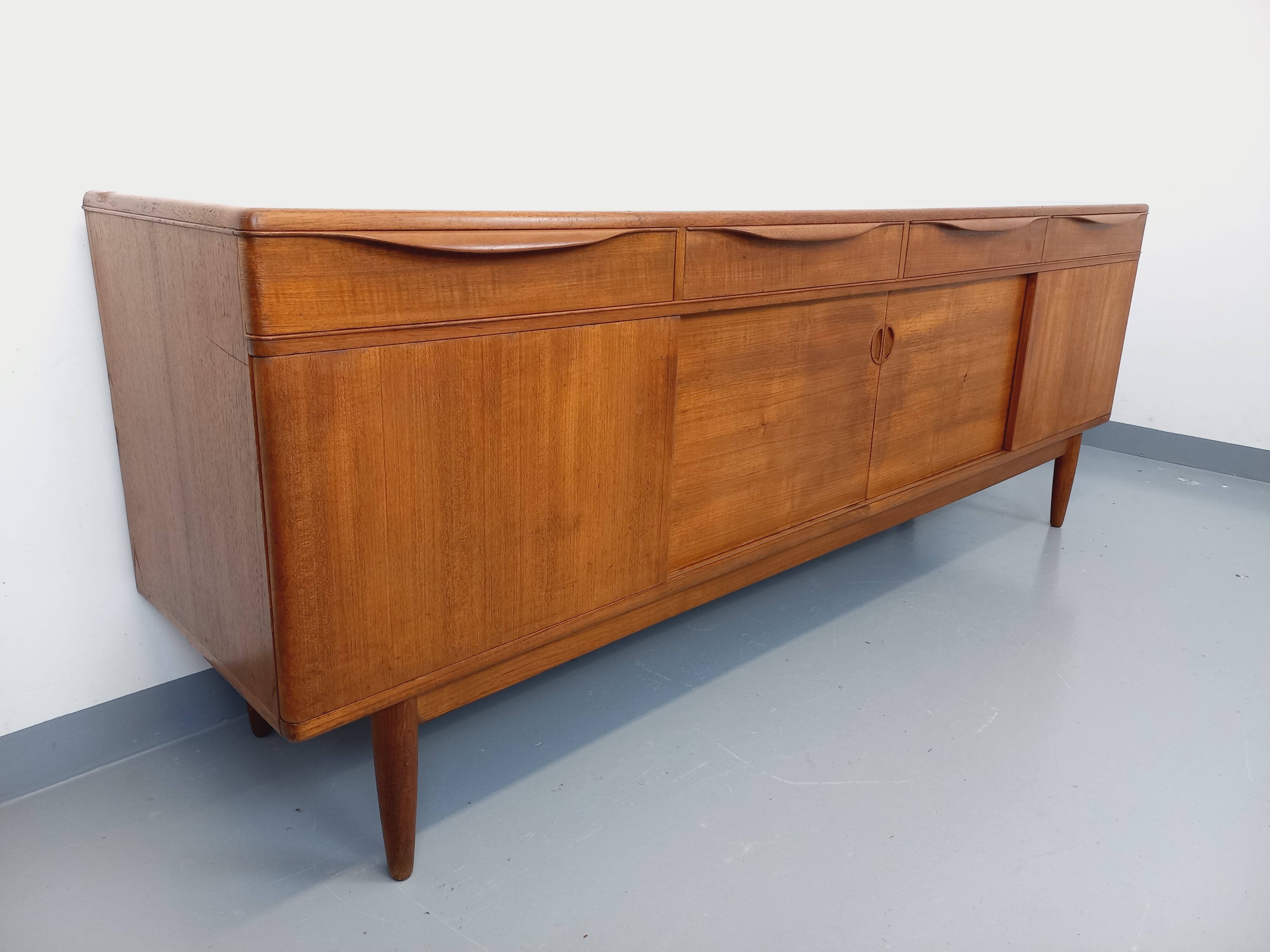 Vintage Scandinavian teak sideboard from the 60s, Johannes Andersen for Samcom