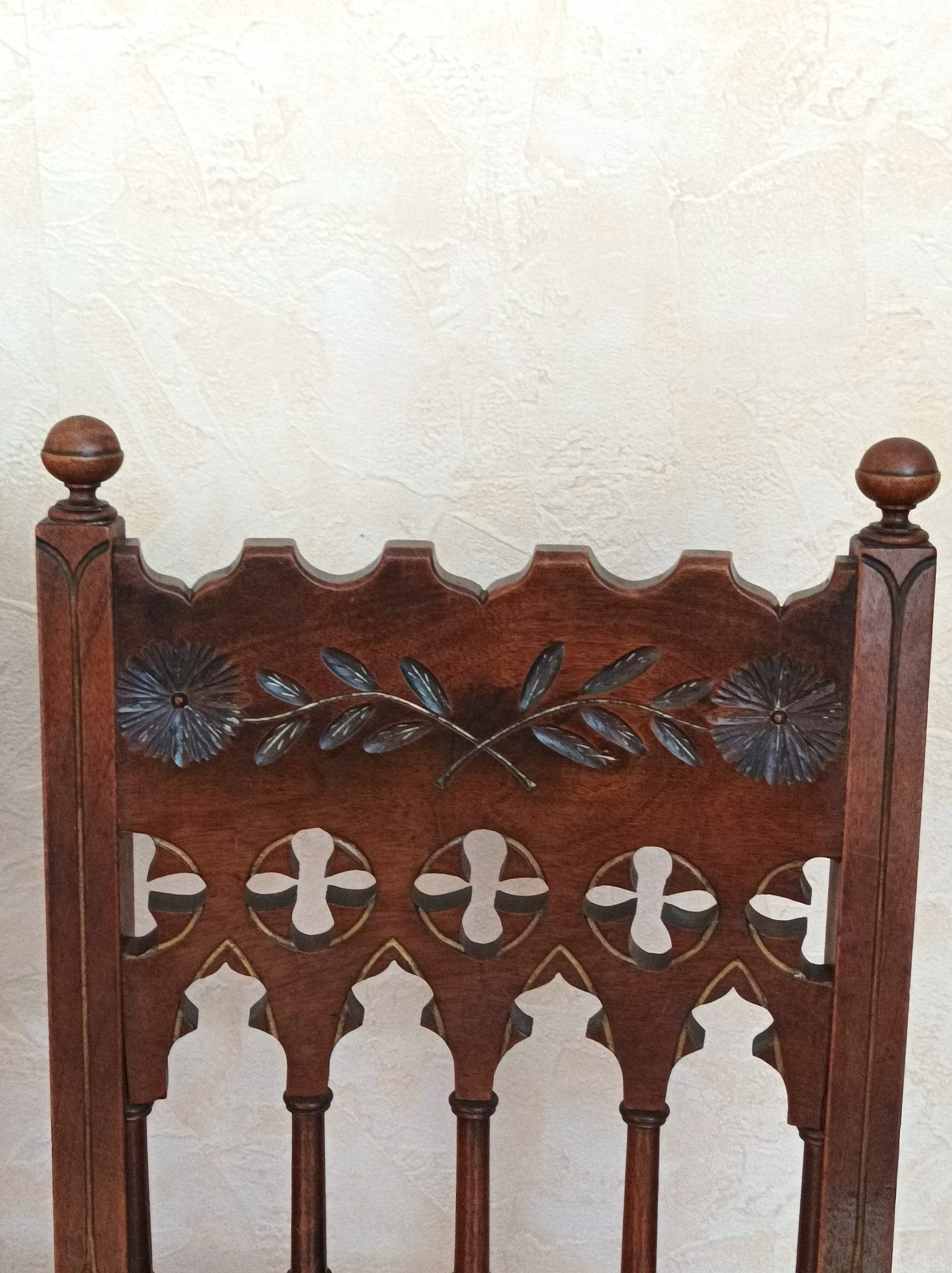 Chaises à la cathédrale
