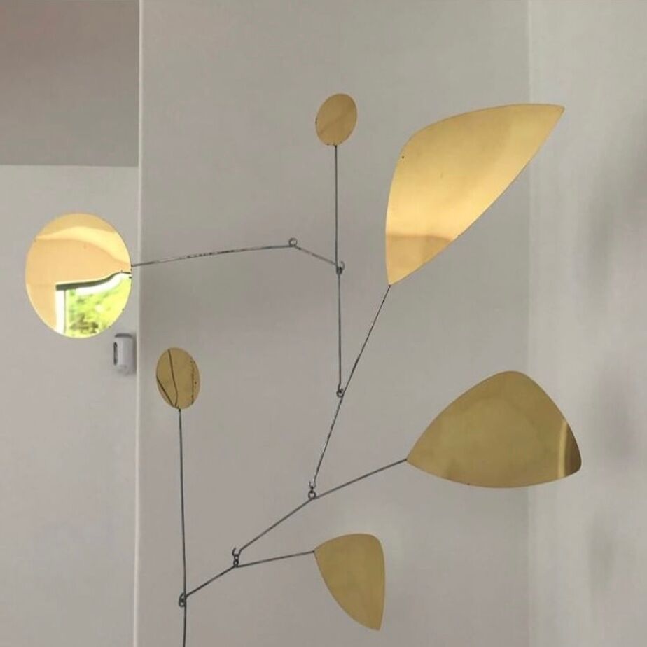 Modernista mobile brass 65 x 70 cm