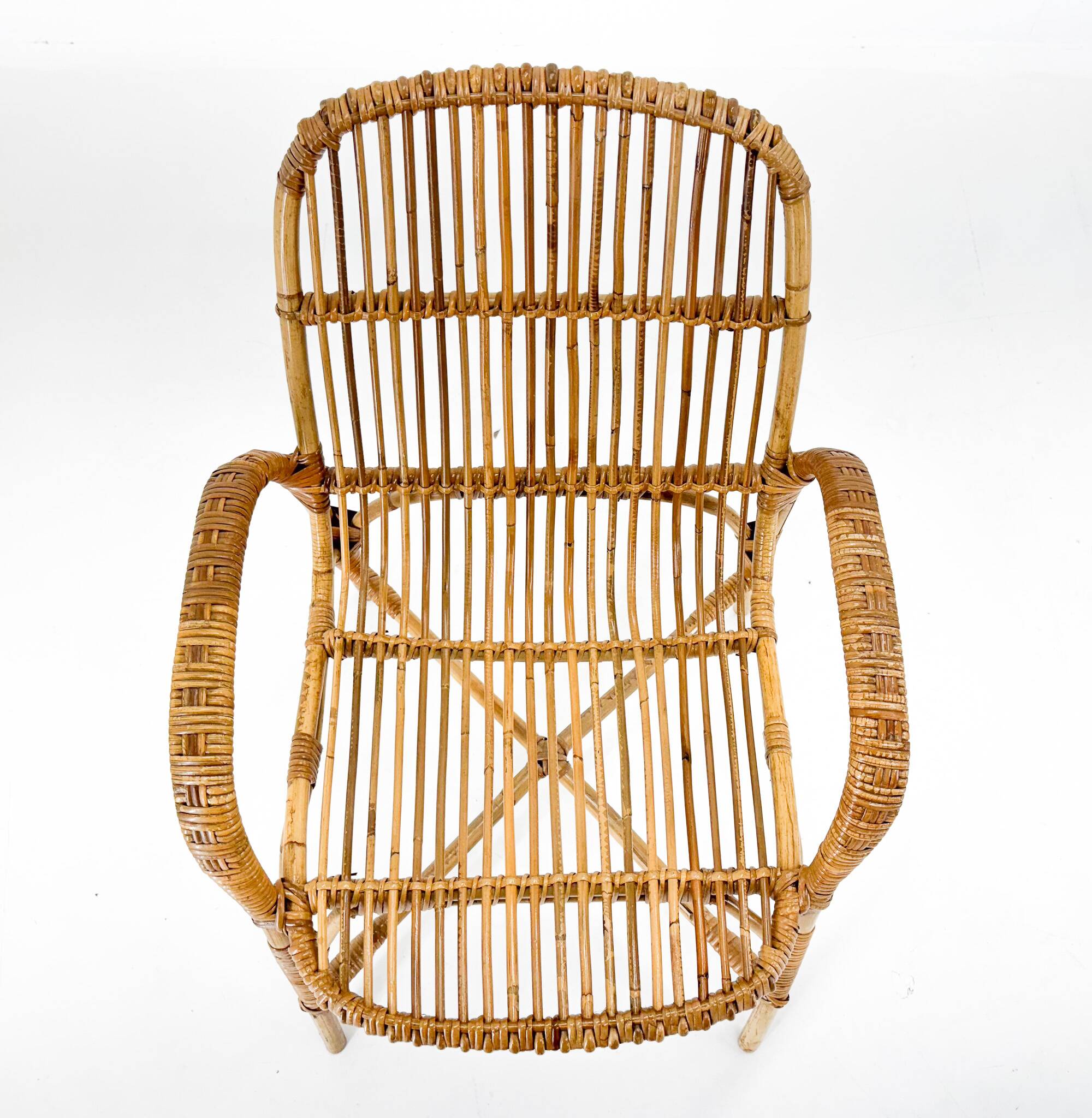 Fauteuil en rotin du milieu du siècle, Tchécoslovaquie, années 1970