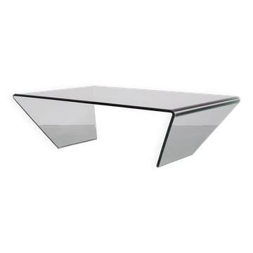 curved Glass coffee table 1980s Italy