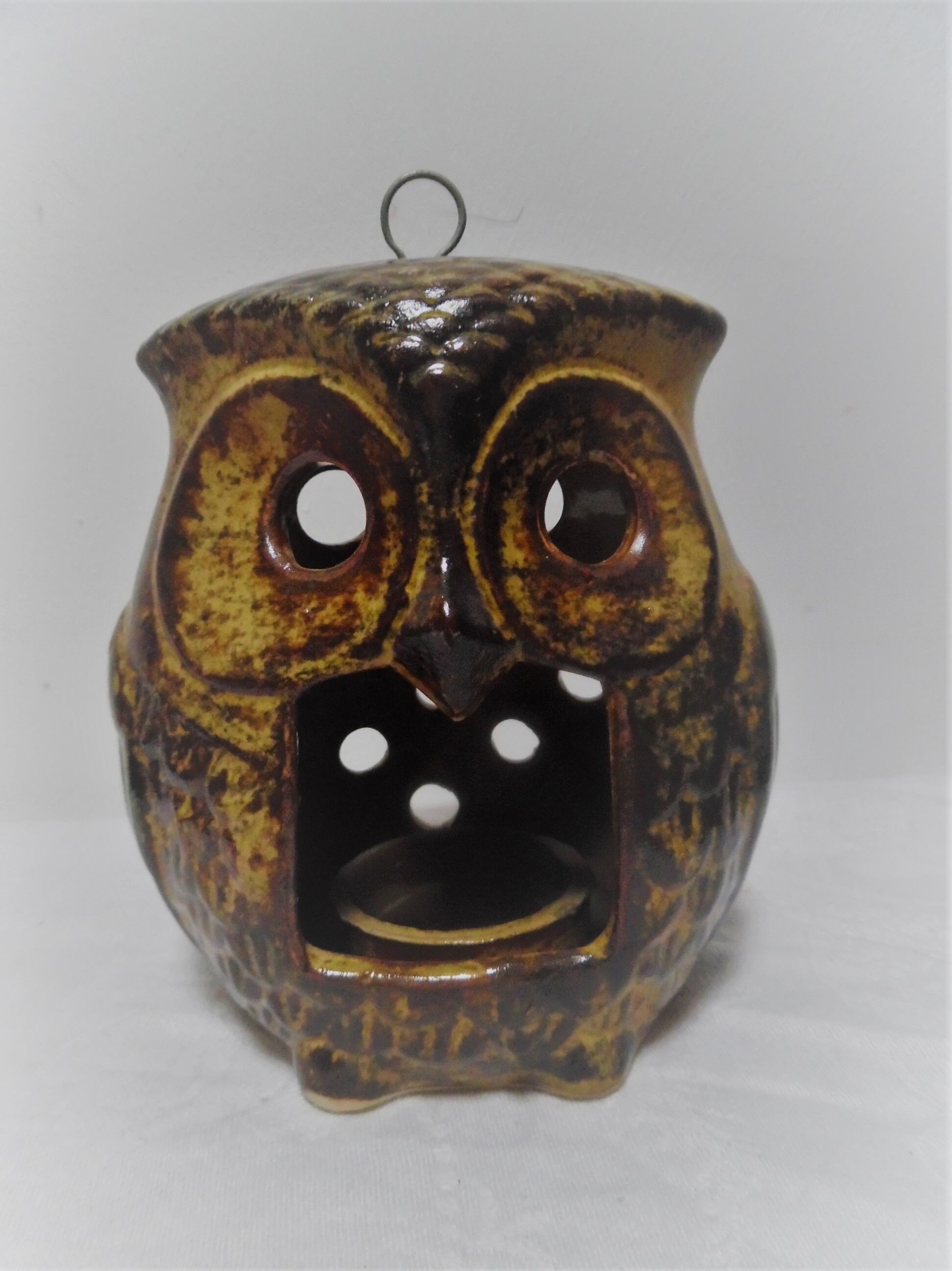 Photophore, sandstone owl