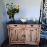 Buffet parisien en sapin