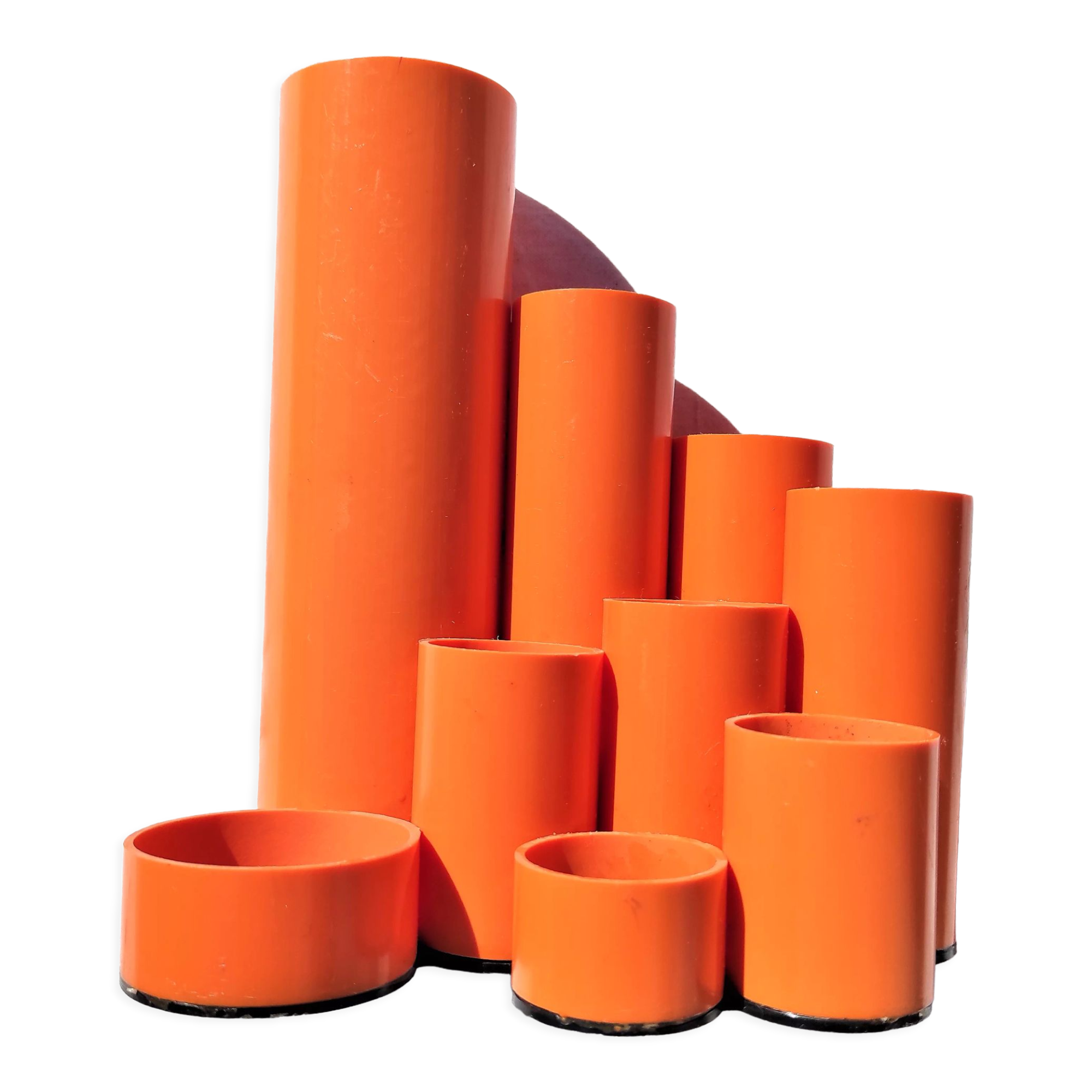Pot à crayons orange vers 1970 à 9 compartiments