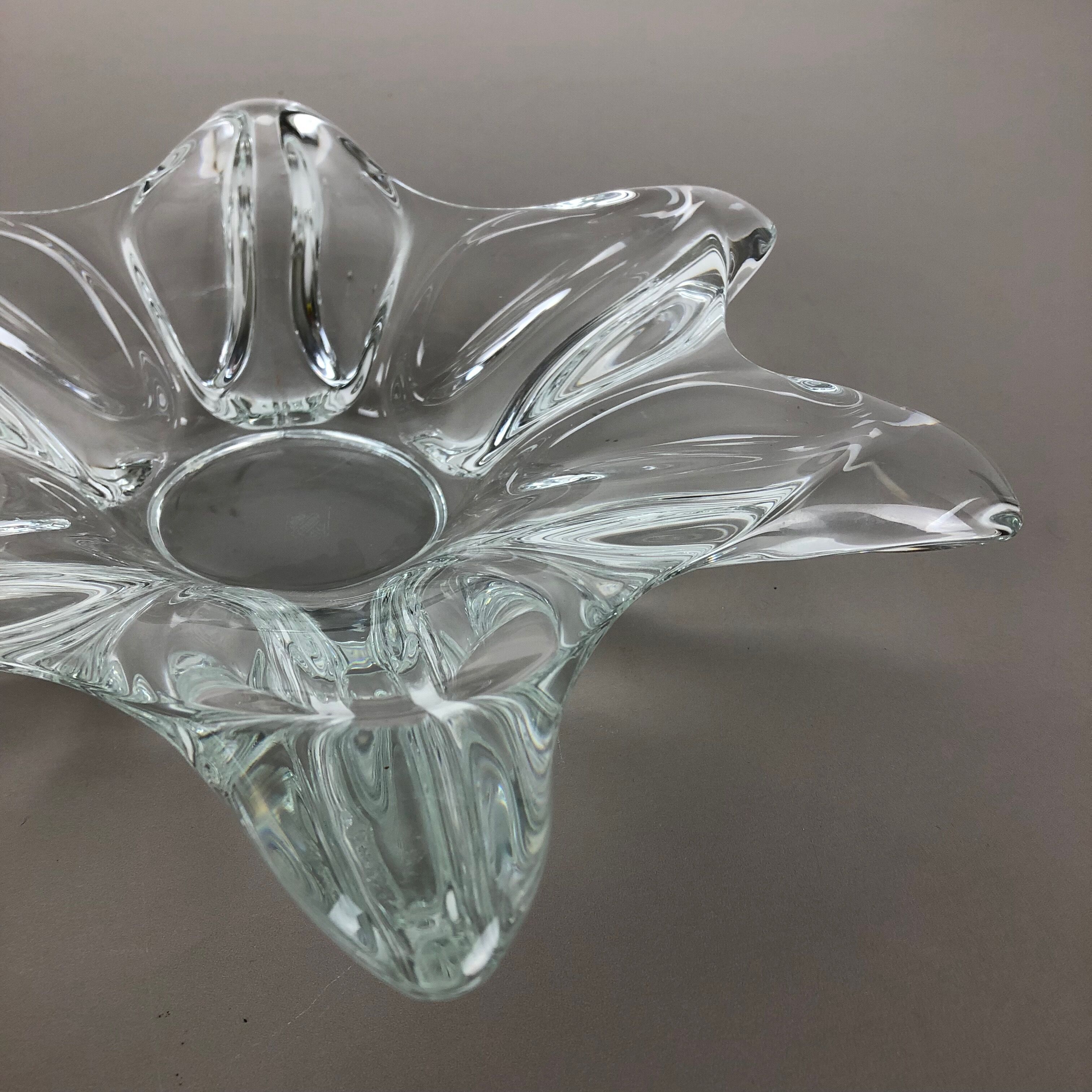 Large French Floral Crystal Glass Shell Bowl by Art Vannes, France, 1970s