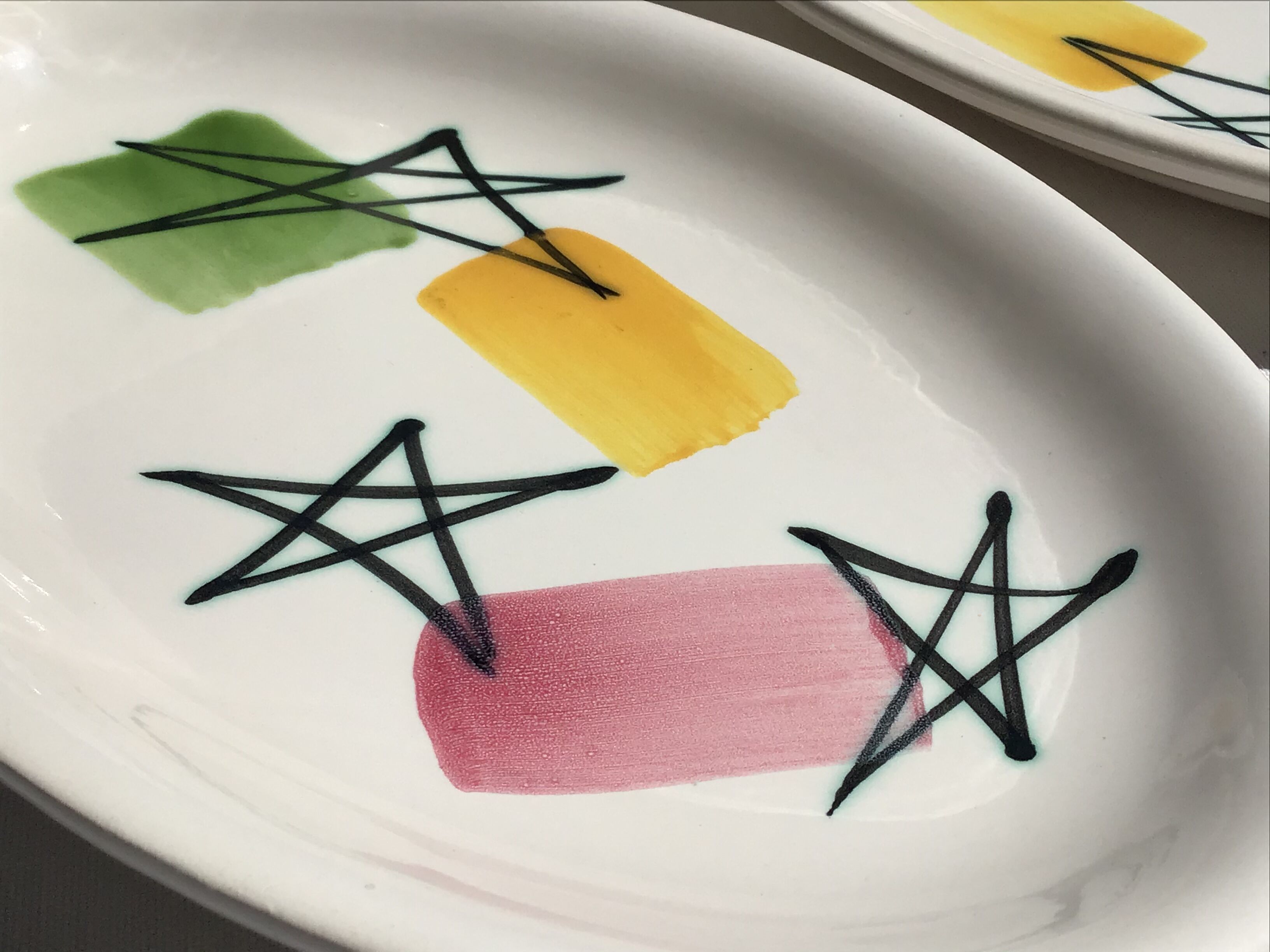 Dishes and saucière earthenware Pornic painted hand