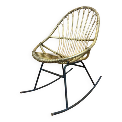 chaise rotin a bascule