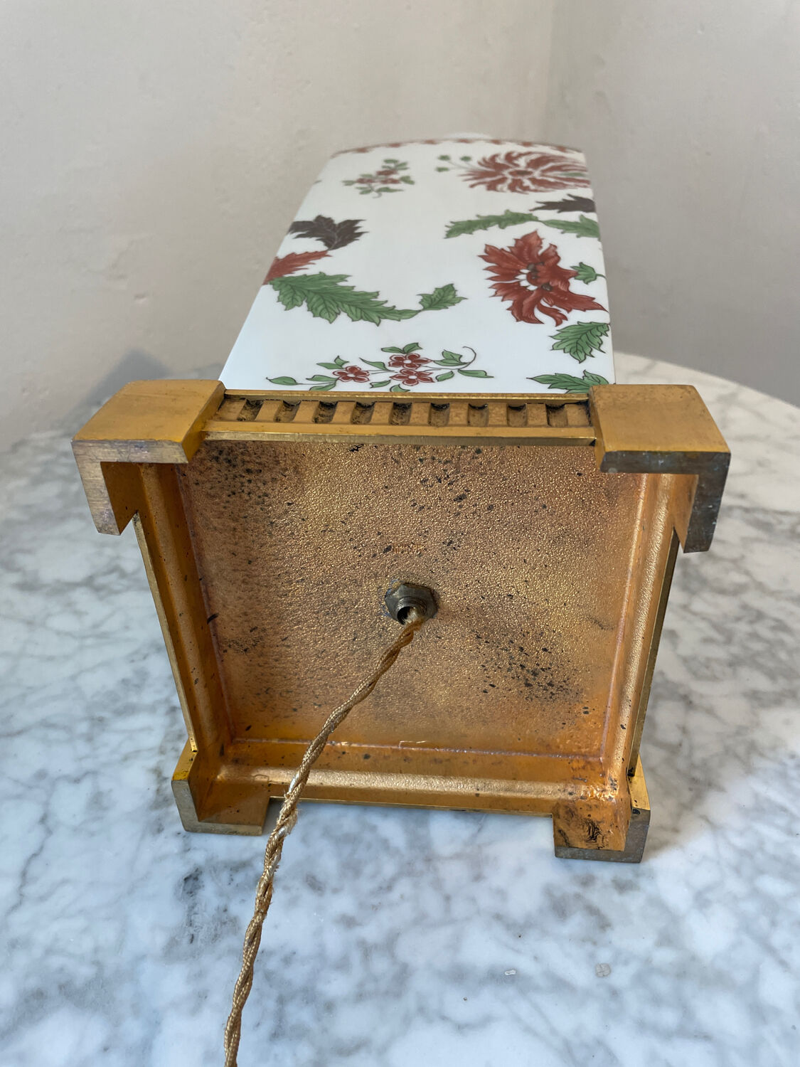 Vintage porcelain lamp Hollywood Regency