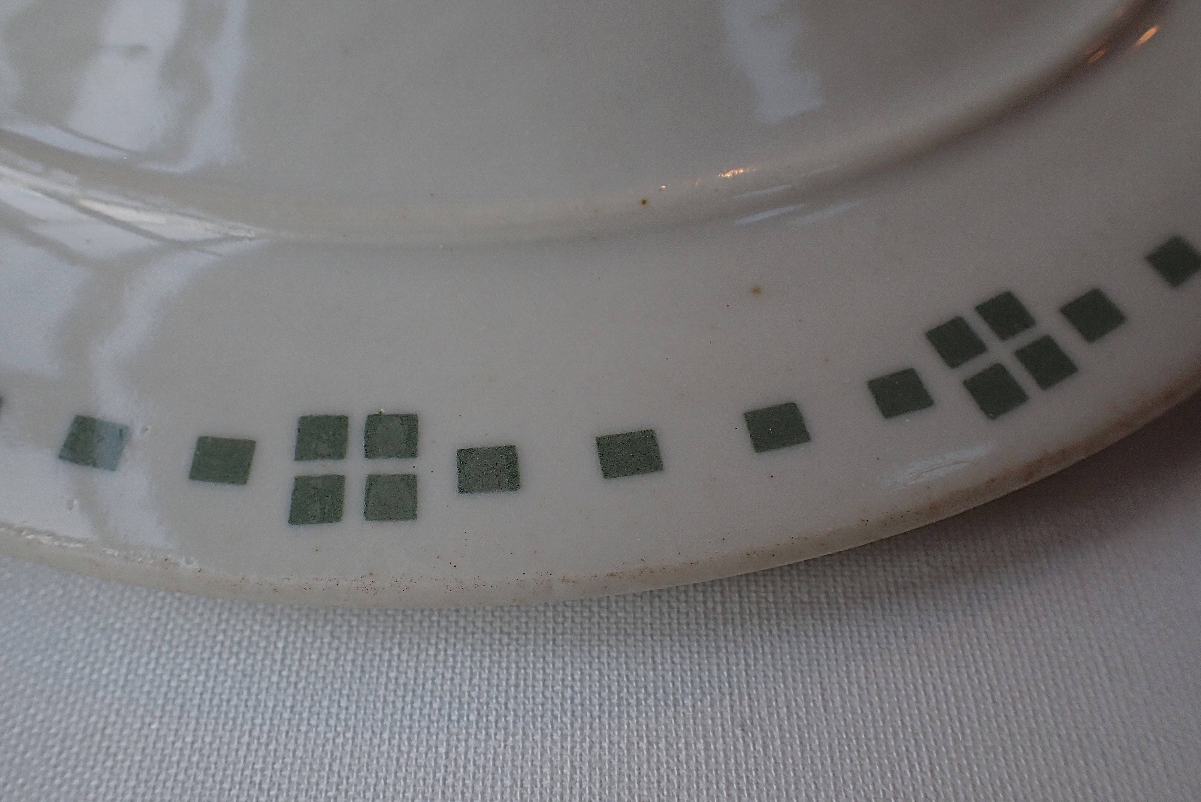 Soup tureen / vegetable dish from the 1920s/30s