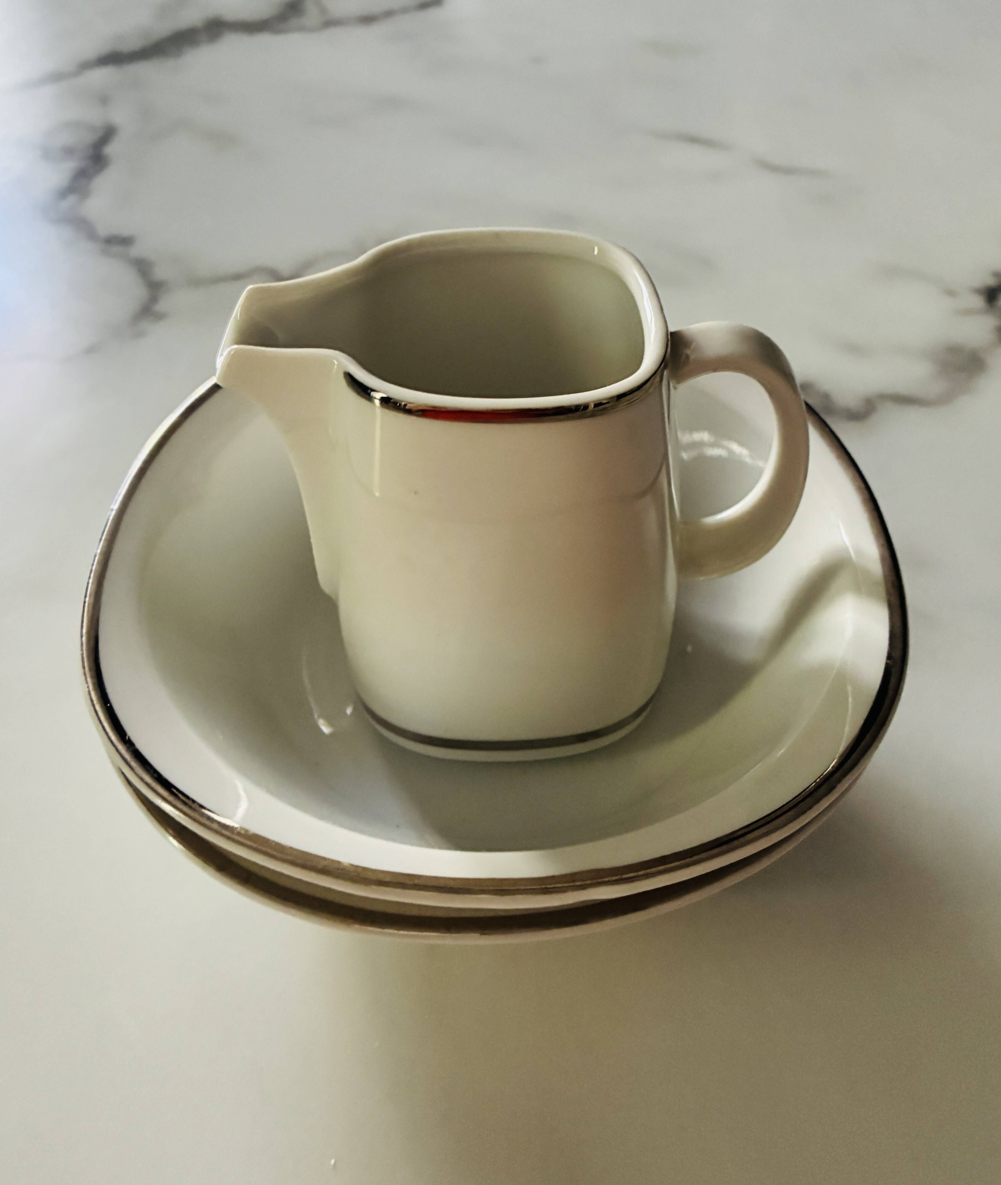 Small milk jug and porcelain bowls Schirnding Bavaria