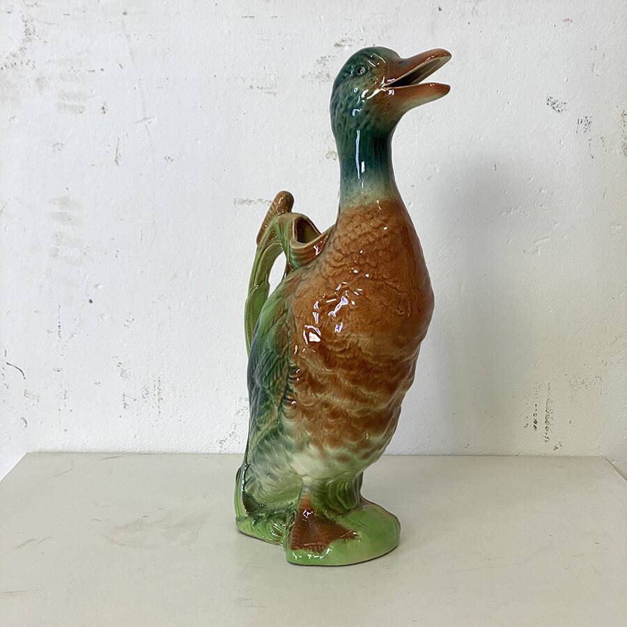 Saint Clément Duck Pitcher in Slush